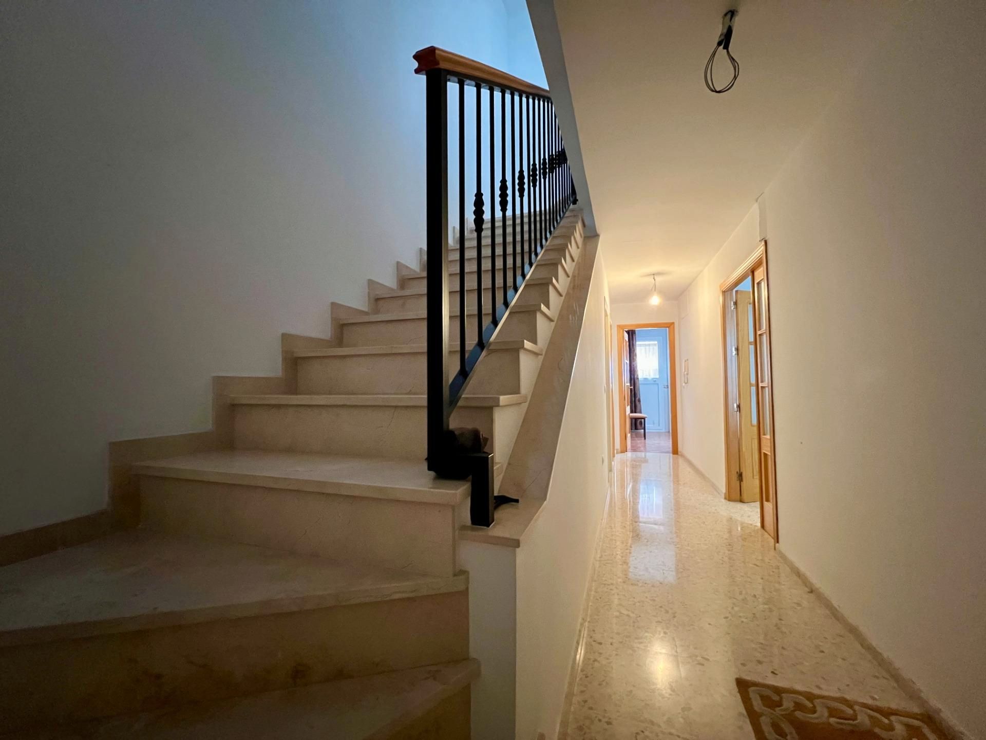 Casa adosada en venda en La Carlota amb Aire condicionat, Calefacció i Terrassa