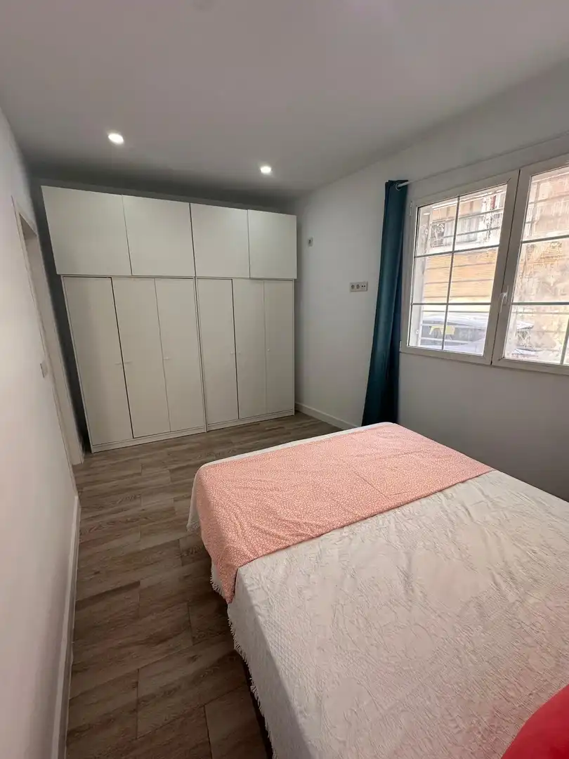 Schlafzimmer von Erdgeschoss zur Miete in Torrent mit Klimaanlage, Heizung und Terrasse