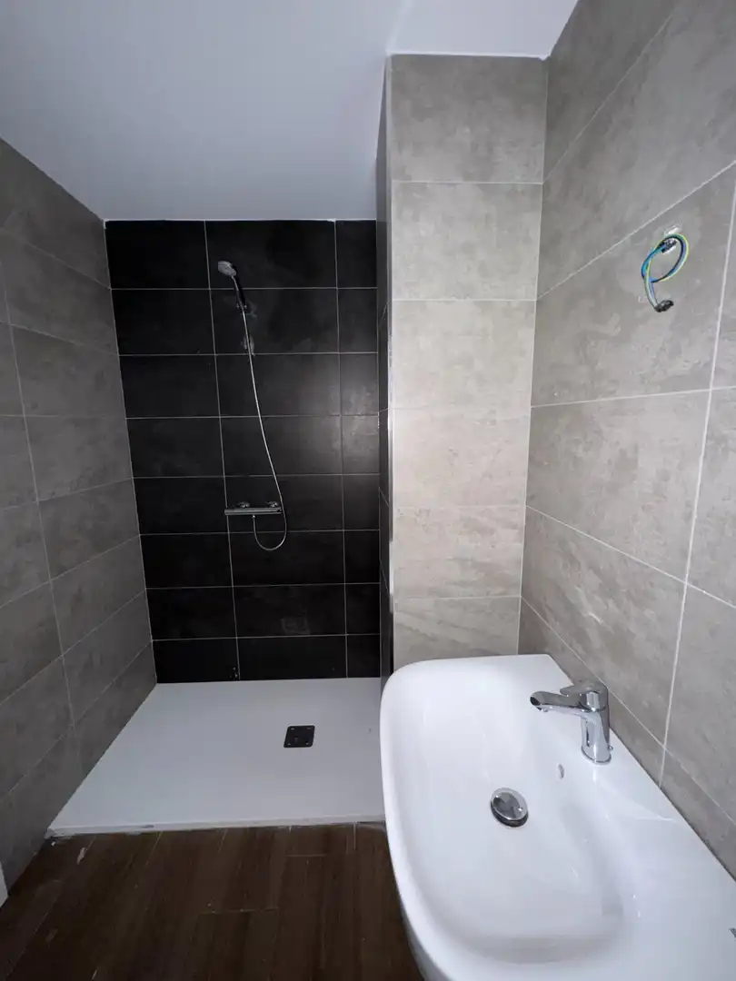 Bany de Apartament en venda en Ponferrada amb Traster