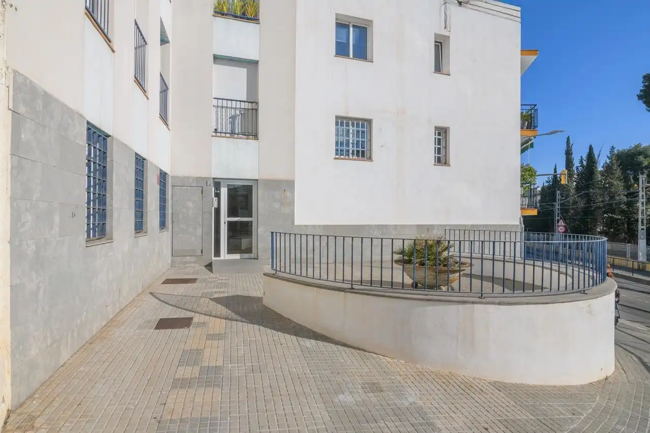 Vista exterior de Ático en venta en Sitges con Calefacción, Terraza y Balcón