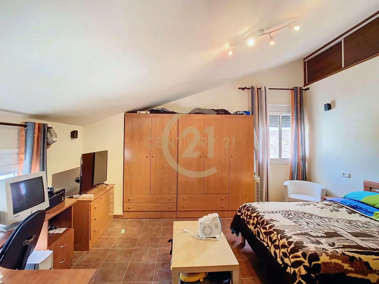 Dormitori de Casa o xalet en venda en El Burgo
