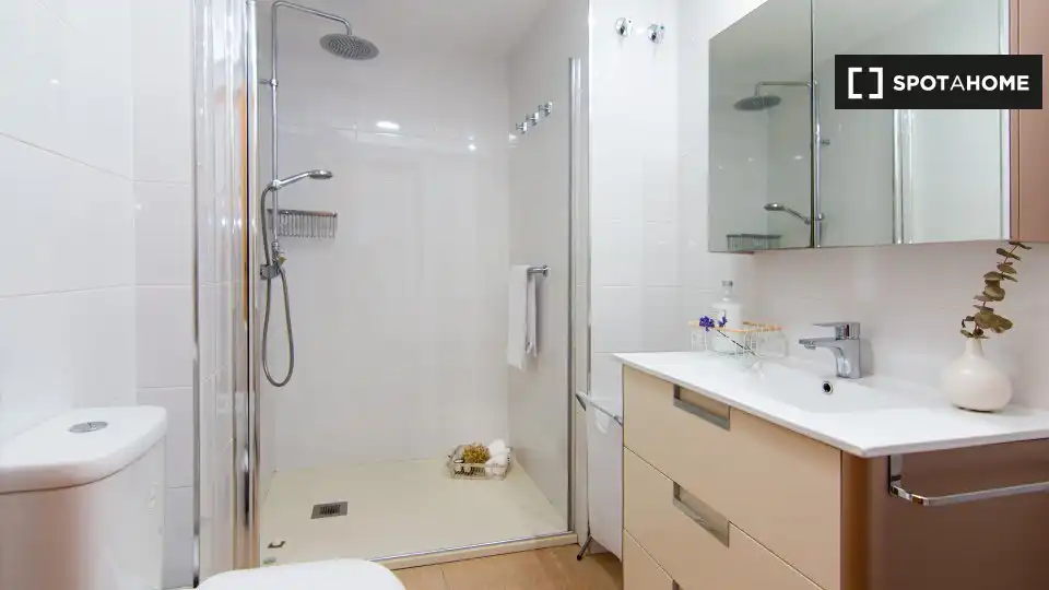 Room in Velilla - Velilla Taramay