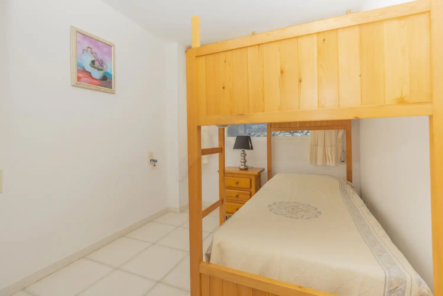 Habitación de Apartamento en venta en Calpe / Calp con Terraza y Piscina comunitaria