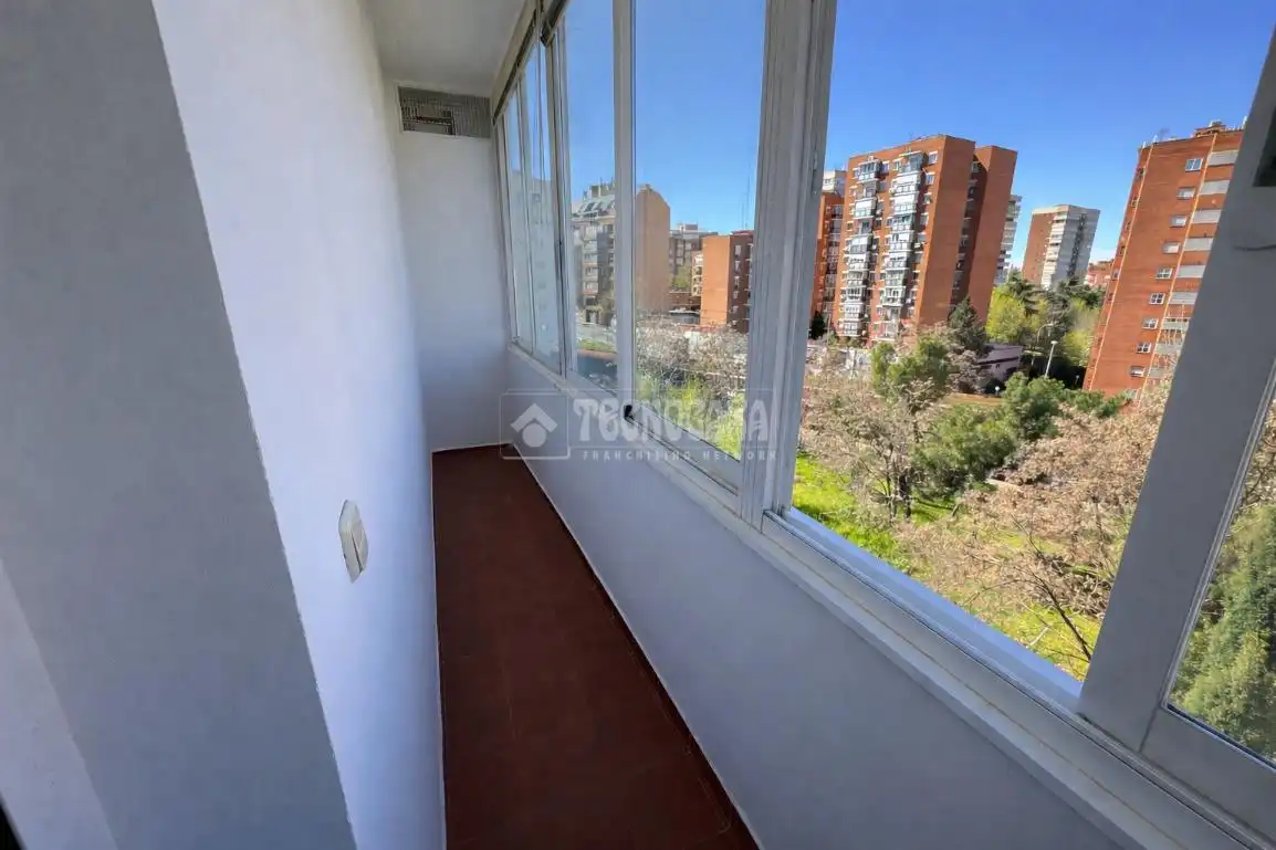Flat for sale in Bellas Vistas