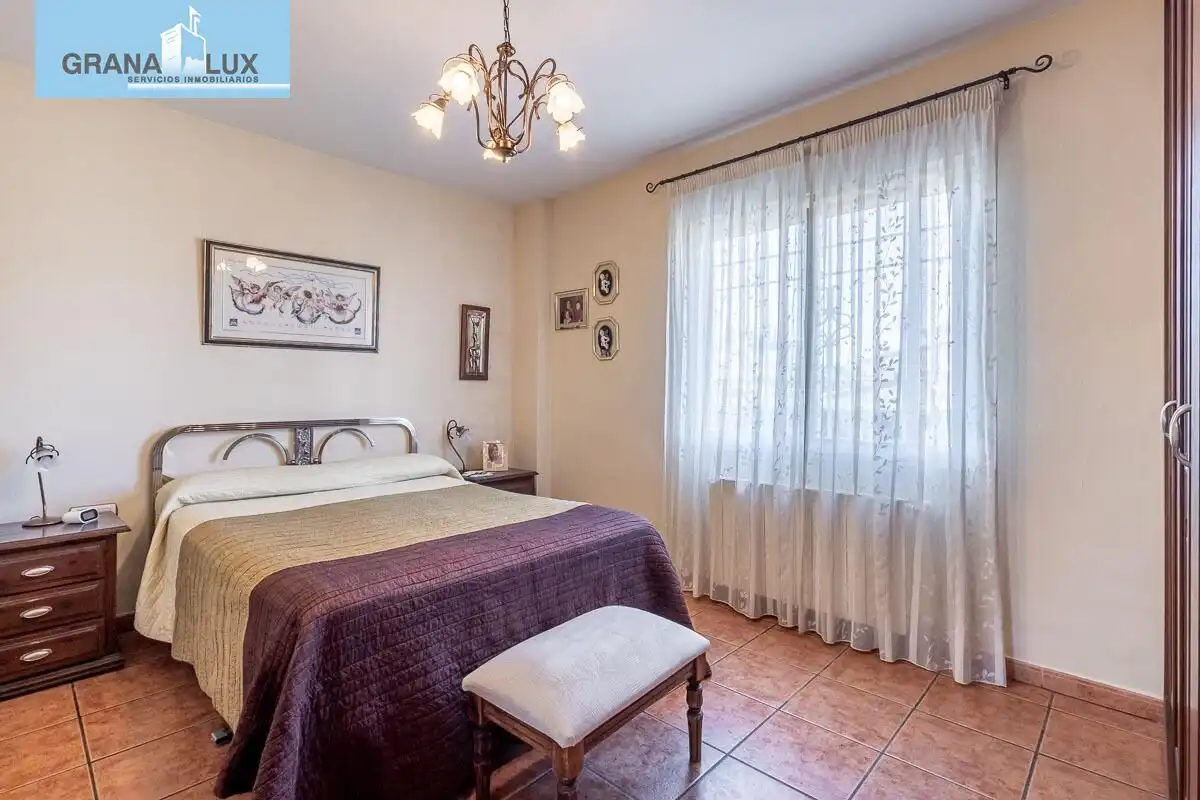 Chalet con piscina en venta en Calle del Arache, imagen 17