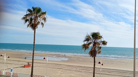 Foto 2 von Wohnung zum Verkauf in Paseo Marítimo - San José - La Laguna, Cádiz Capital