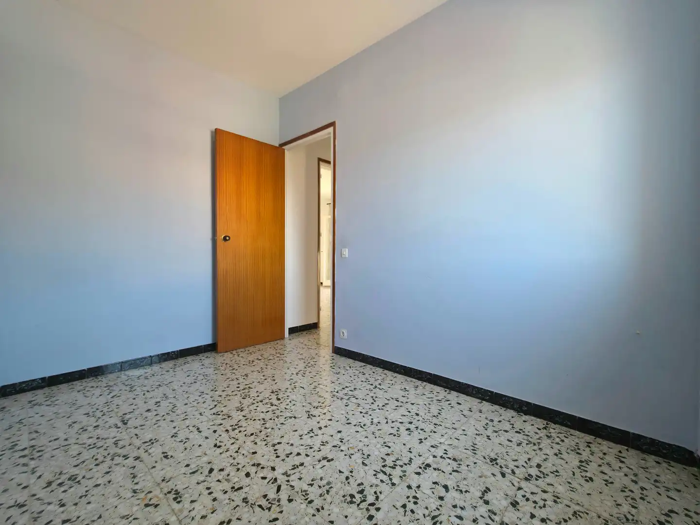 Piso en venta en Sant Andreu de la Barca con Terraza, Horno y Balcón