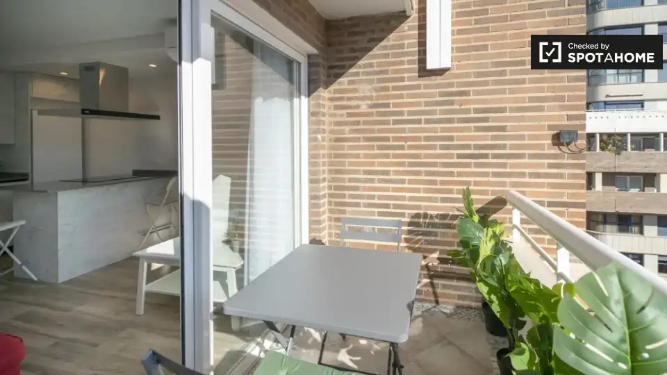 Appartamento con terrazza in affitto a Algirós, imagen 2