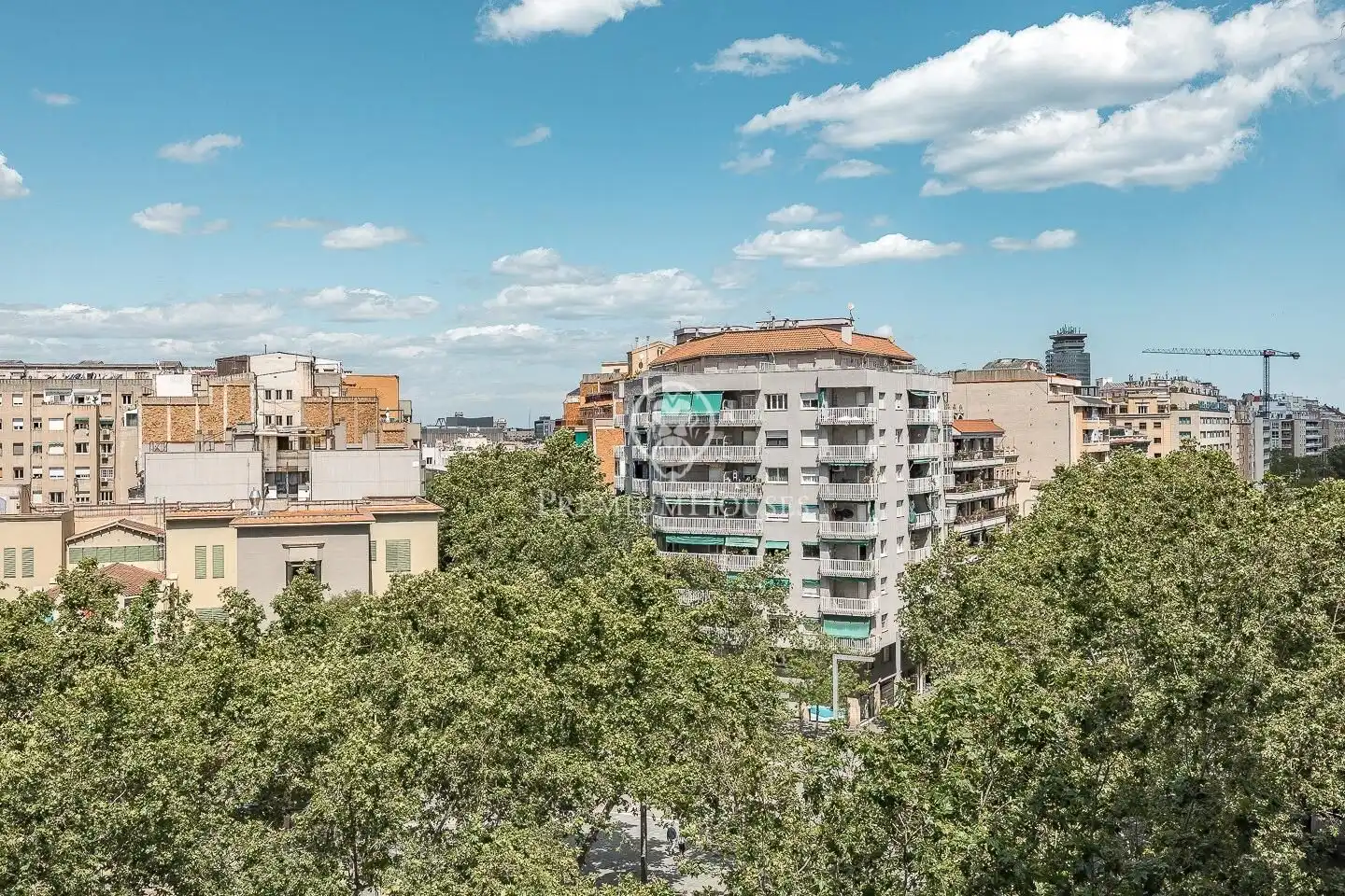 Vista exterior de Piso en venta en Barcelona con Aire acondicionado, Calefacción y Balcón