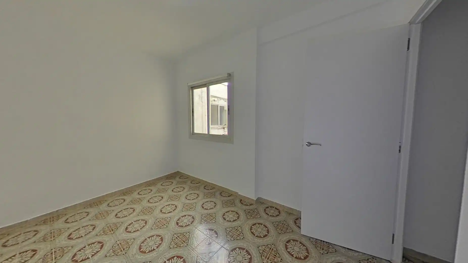Flat for sale in Pje Marroca , Centro Ciudad