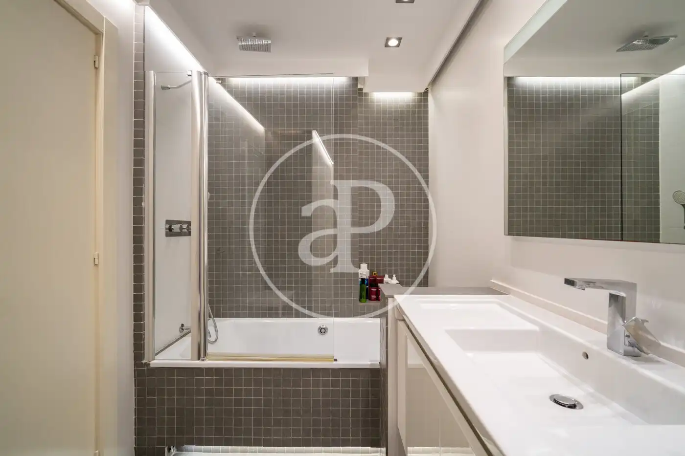 Appartamento con terrazza in vendita a Carrer de Ganduxer, imagen 24