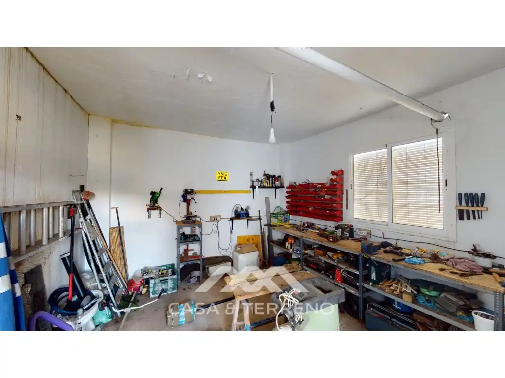 Houses for sale in Sayalonga  with Terrace, Furnished and Internet