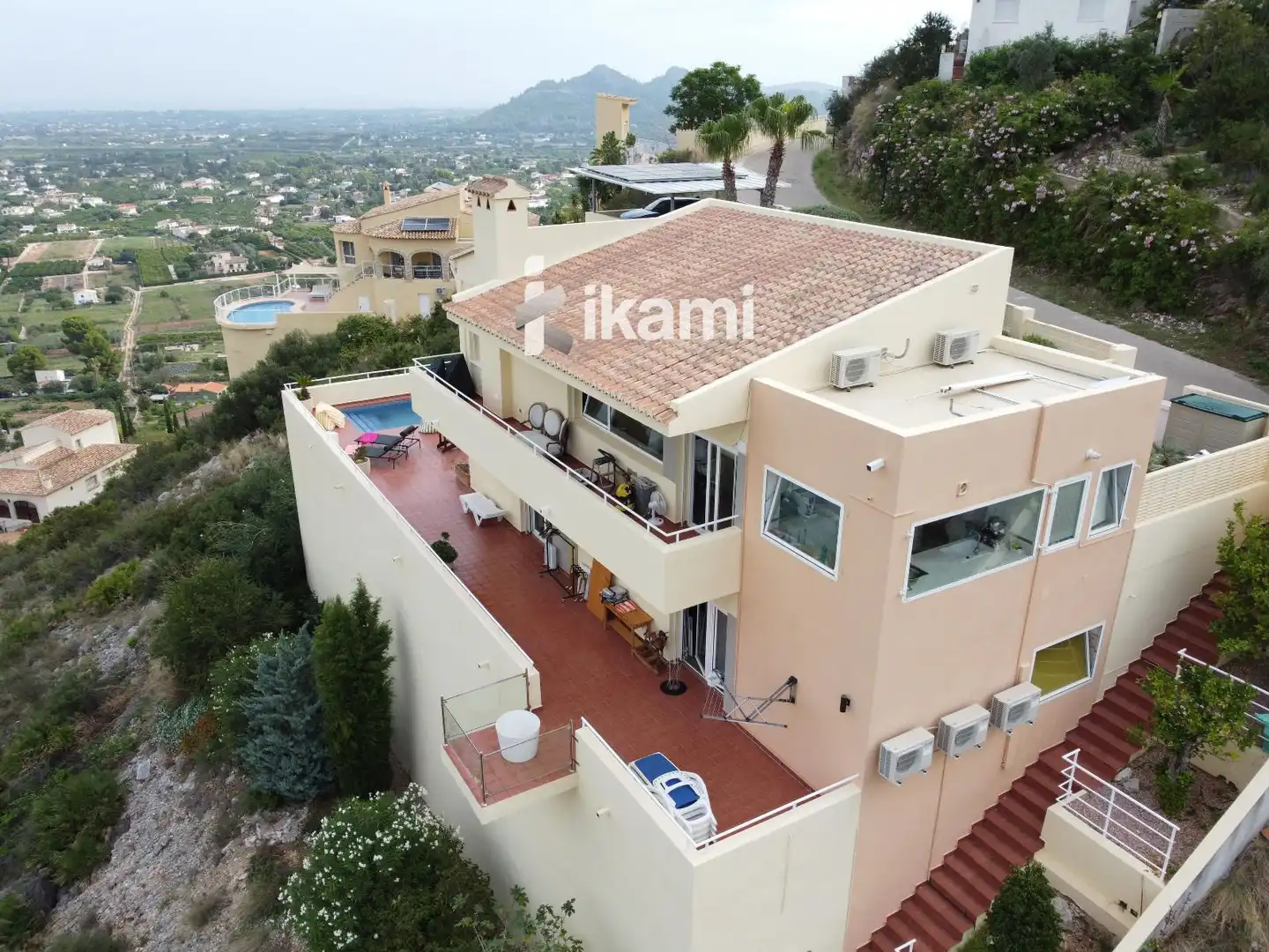 Detached homes for sale in Pedreguer, Alicante