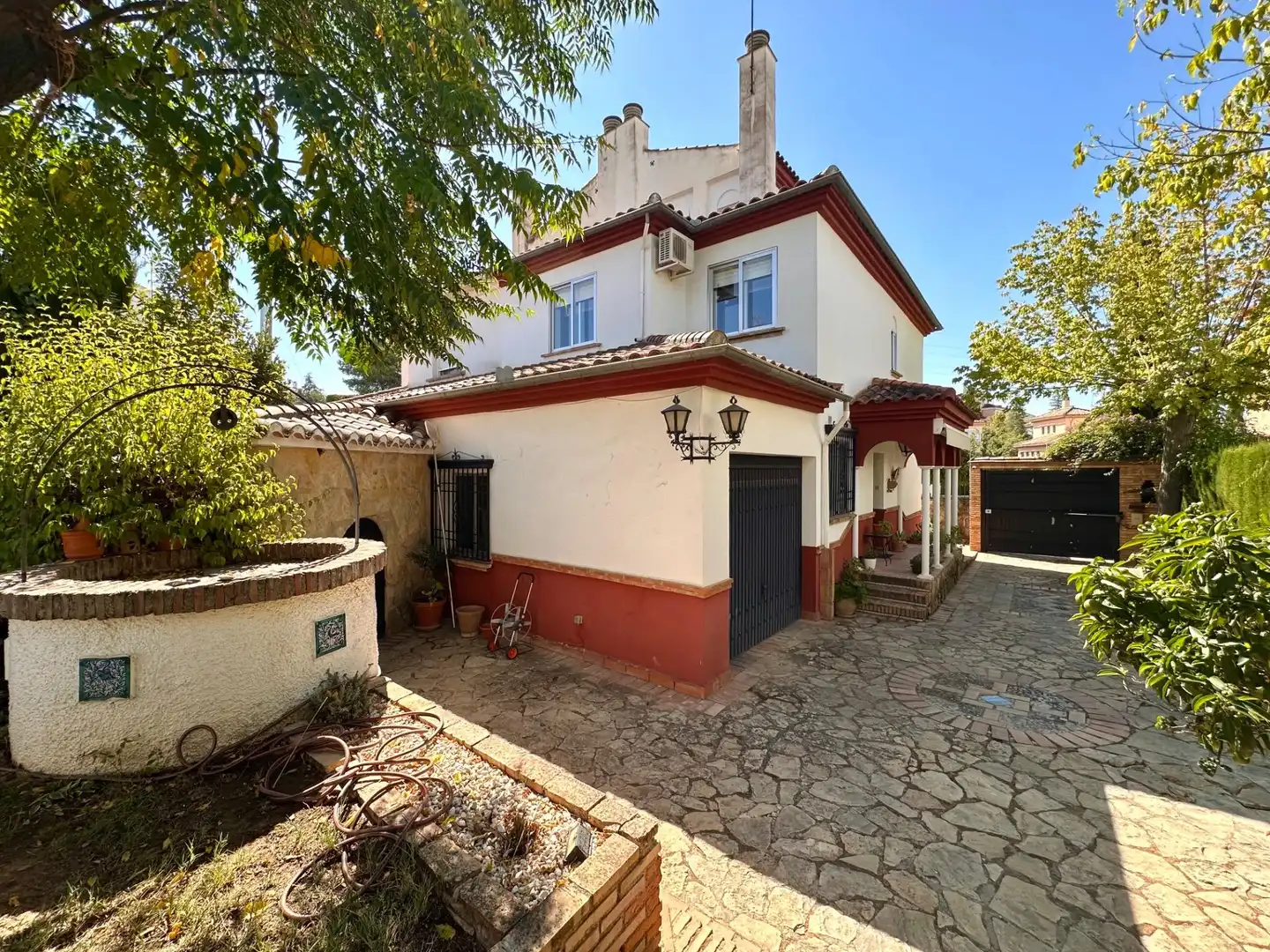 Villa con piscina in vendita a Calle MAGNOLIOS UR.MONTELUZ, imagen 34