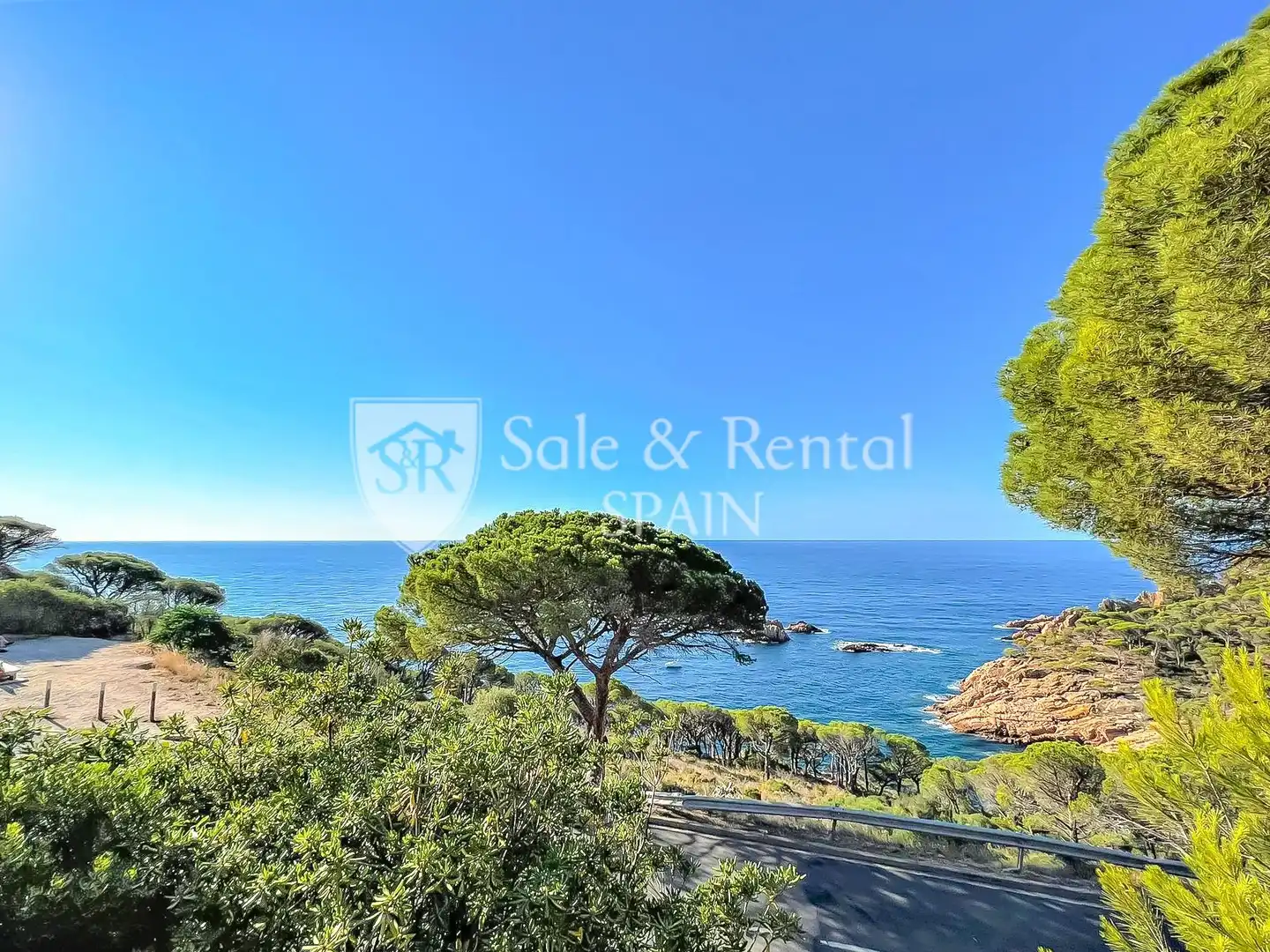 Wohnung zum Verkauf in Sant Feliu de Guíxols mit Heizung, Privatgarten und Terrasse