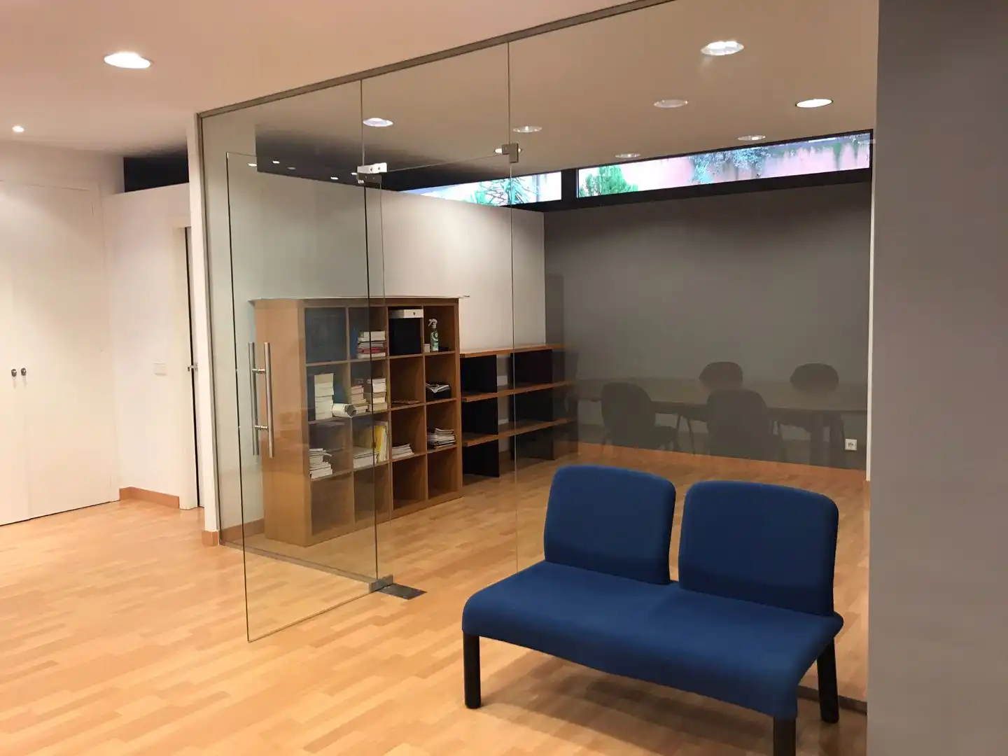 Local de alquiler en Zamora Capital  con Parquet y Amueblado