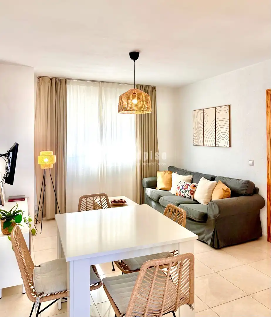 Living room of Flat for sale in Torremolinos  with Air Conditioner, Heating and Furnished
