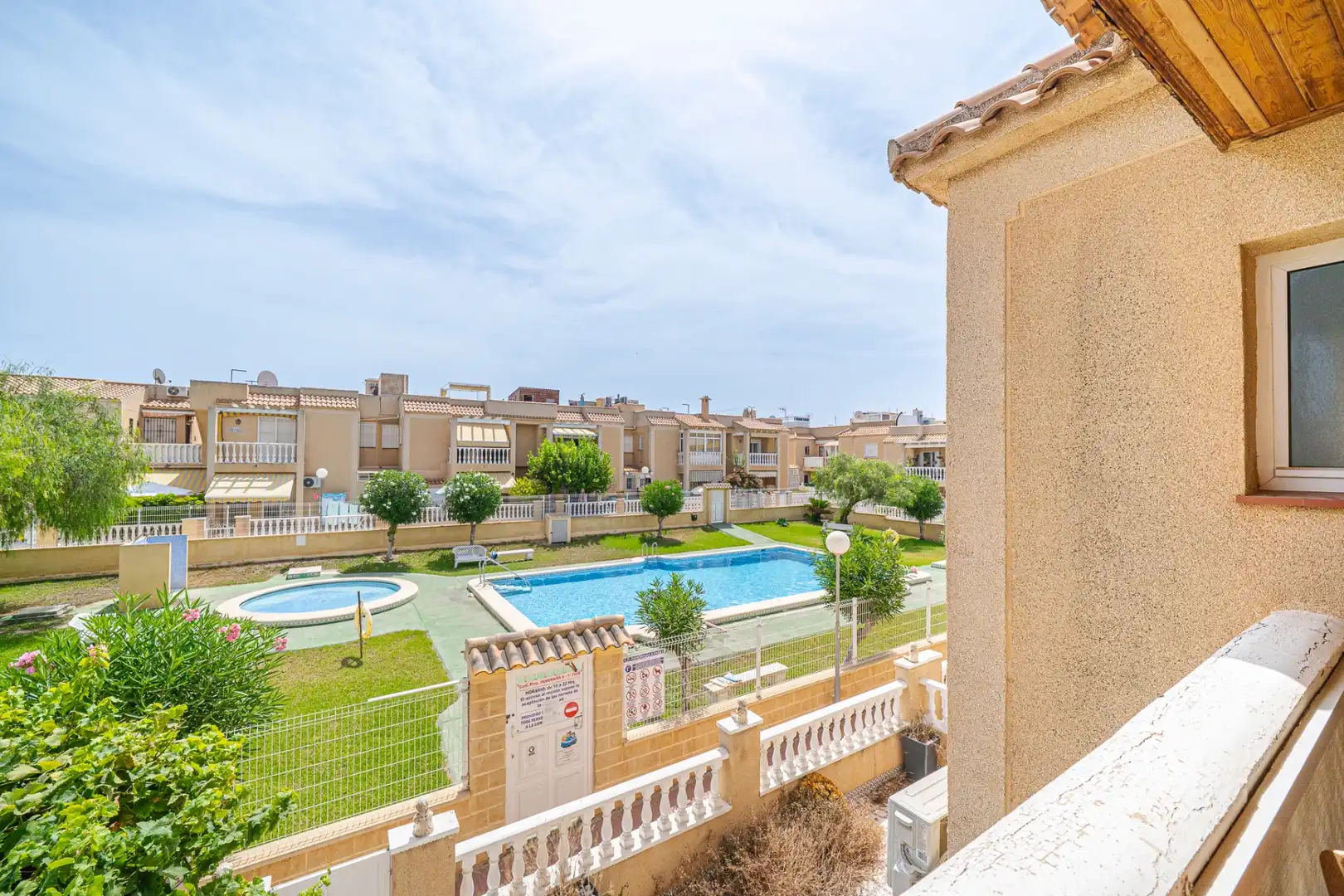 Jardín de Ático en venta en Torrevieja con Jardín privado, Terraza y Trastero