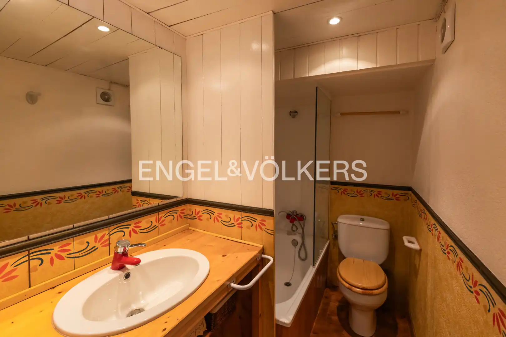 Baño de Casa o chalet en venta en Bolvir con Calefacción, Jardín privado y Parquet