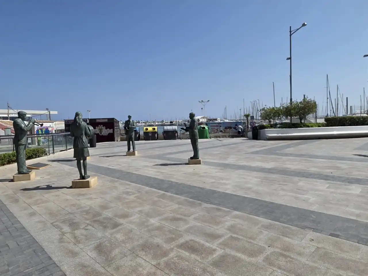 Exterior view of Study for sale in Torrevieja  with Air Conditioner, Heating and Furnished