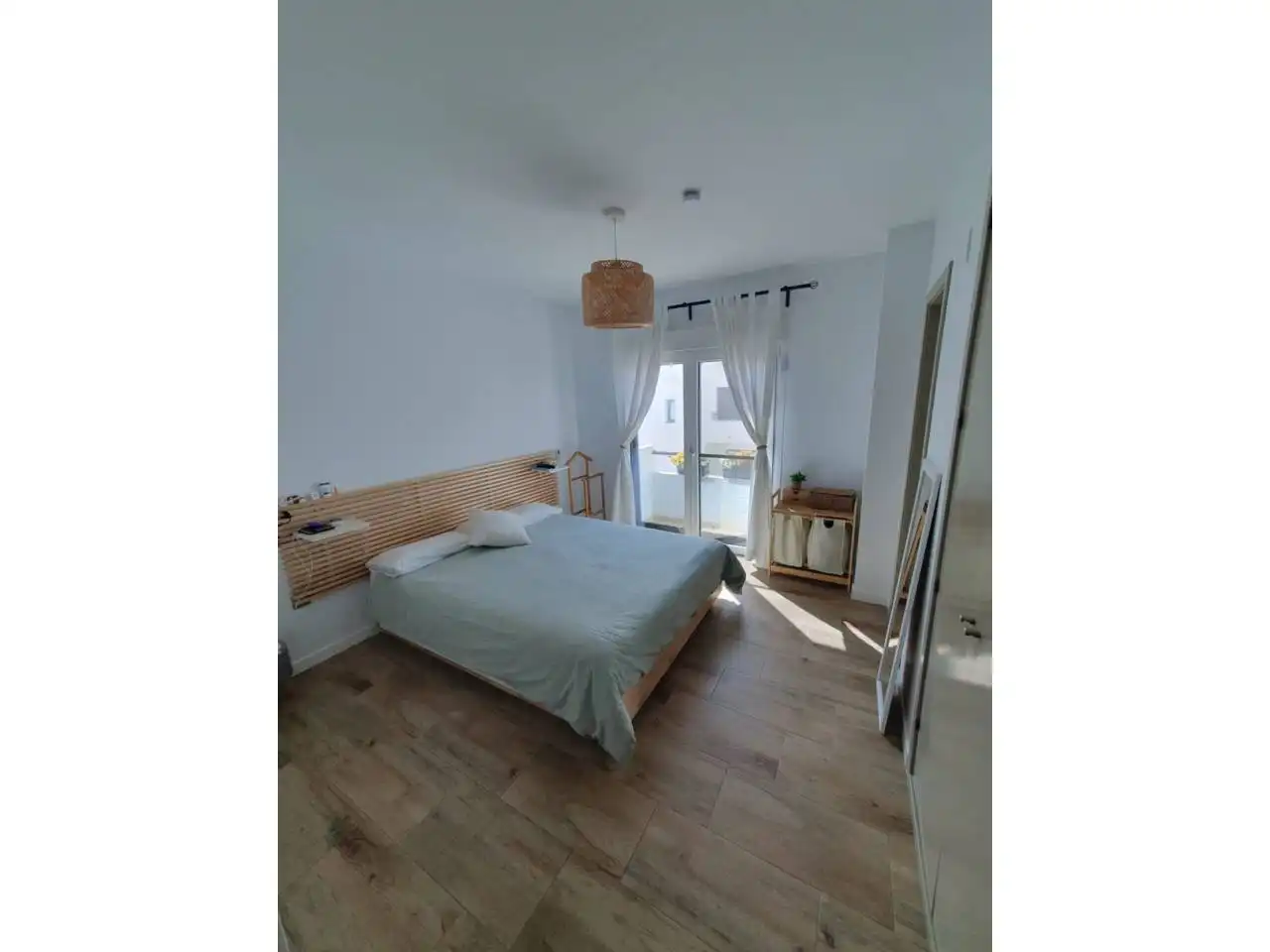 Habitación de Casa adosada de alquiler en Vélez-Málaga con Aire acondicionado, Terraza y Amueblado