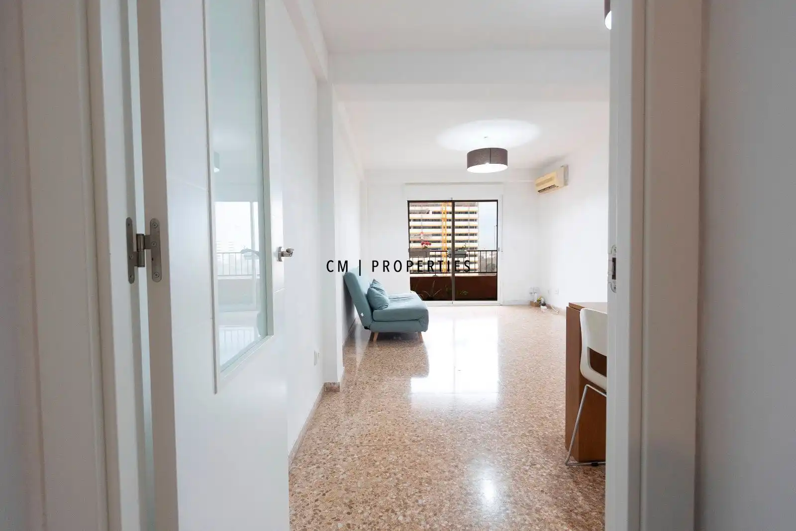 Flat for rent in carretera Malilla, Malilla