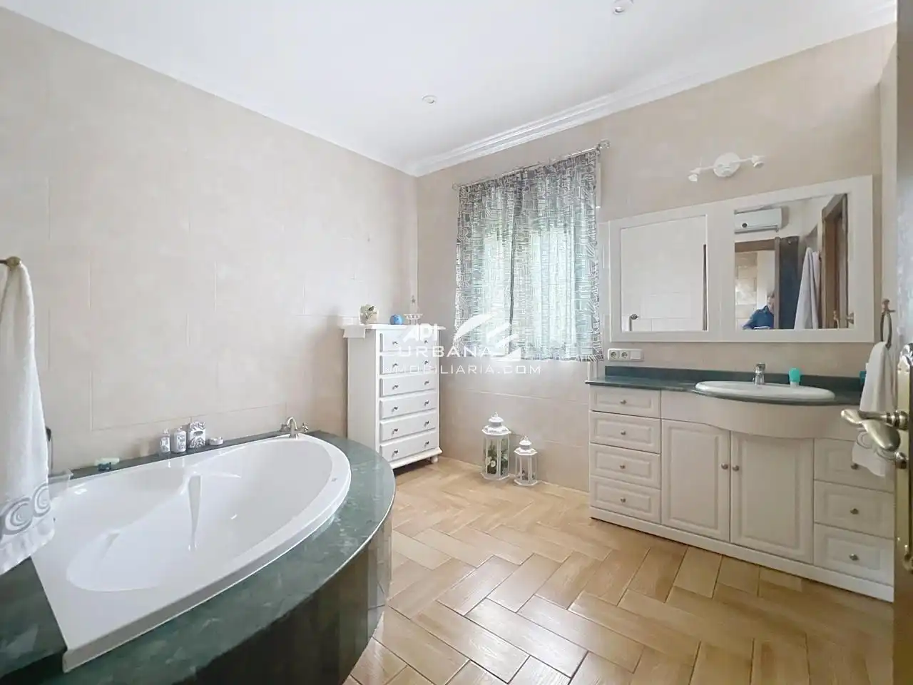 Baño de Casa o chalet en venta en Lucena con Aire acondicionado, Terraza y Piscina