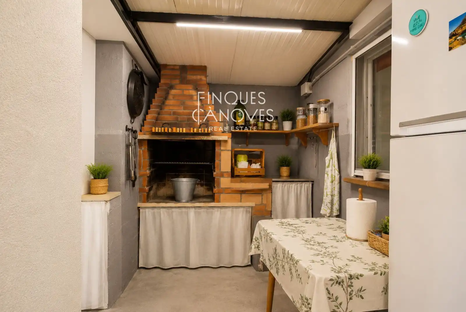 Cocina de Casa o chalet en venta en Sils con Terraza, Trastero y Piscina