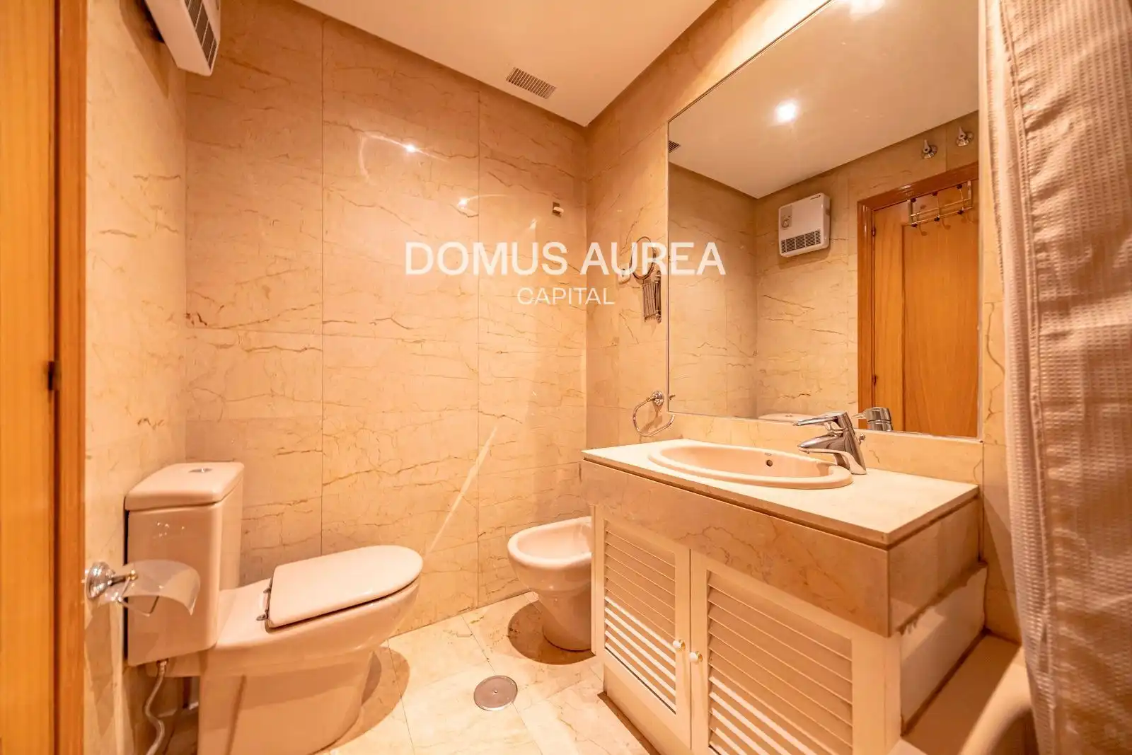 Flat for rent in Aviador Zorita, Cuatro Caminos - Azca