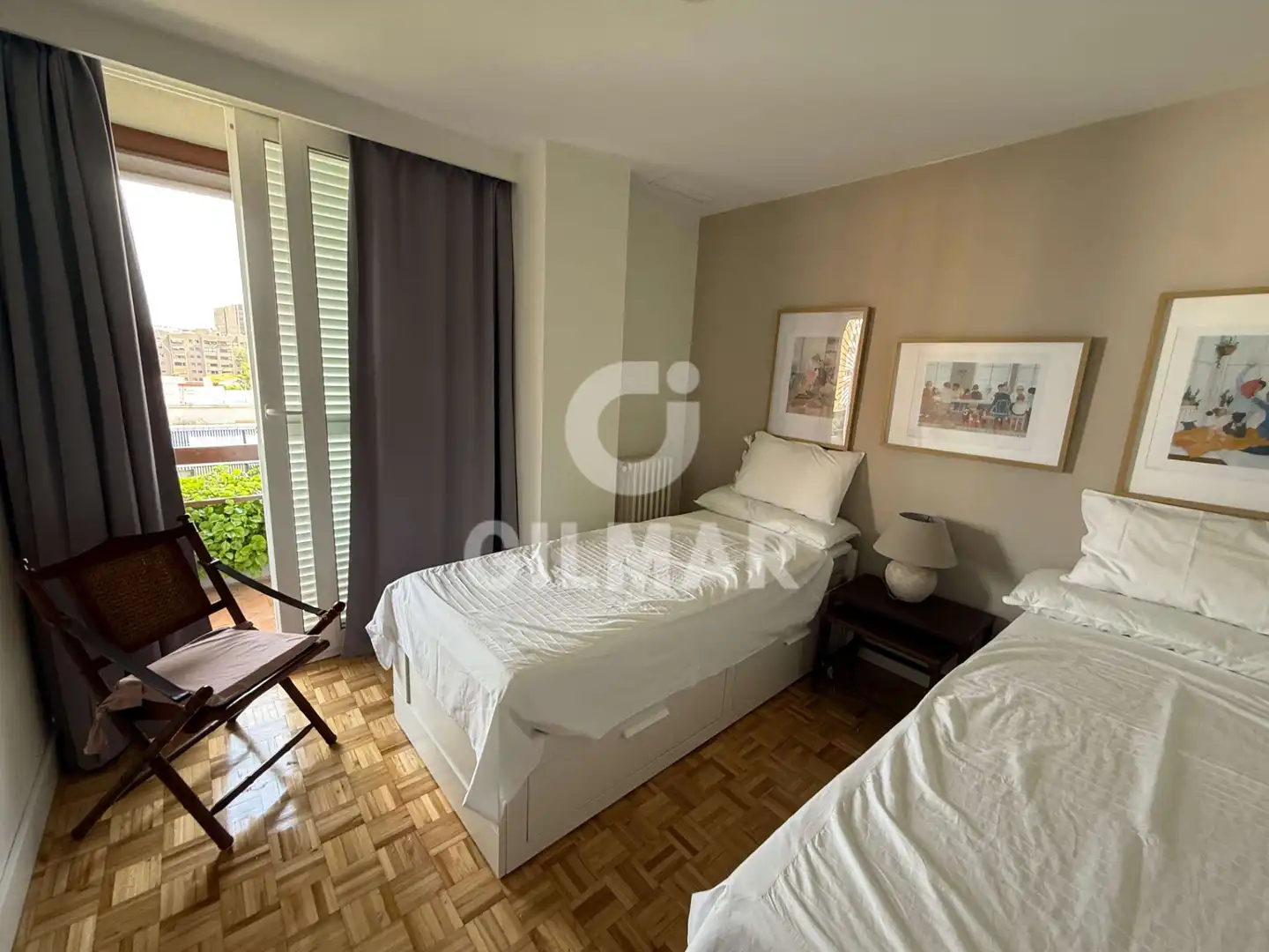 Bedroom of Flat for rent in Sevilla  with Air Conditioner, Heating and Parquet flooring