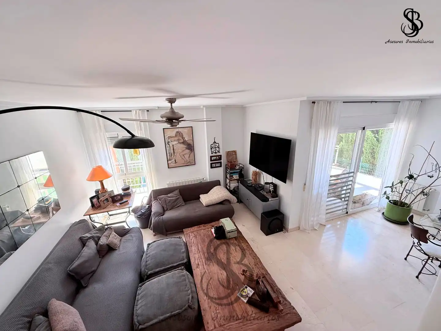 Sala de estar de Casa adosada en venta en Mutxamel con Aire acondicionado, Calefacción y Jardín privado