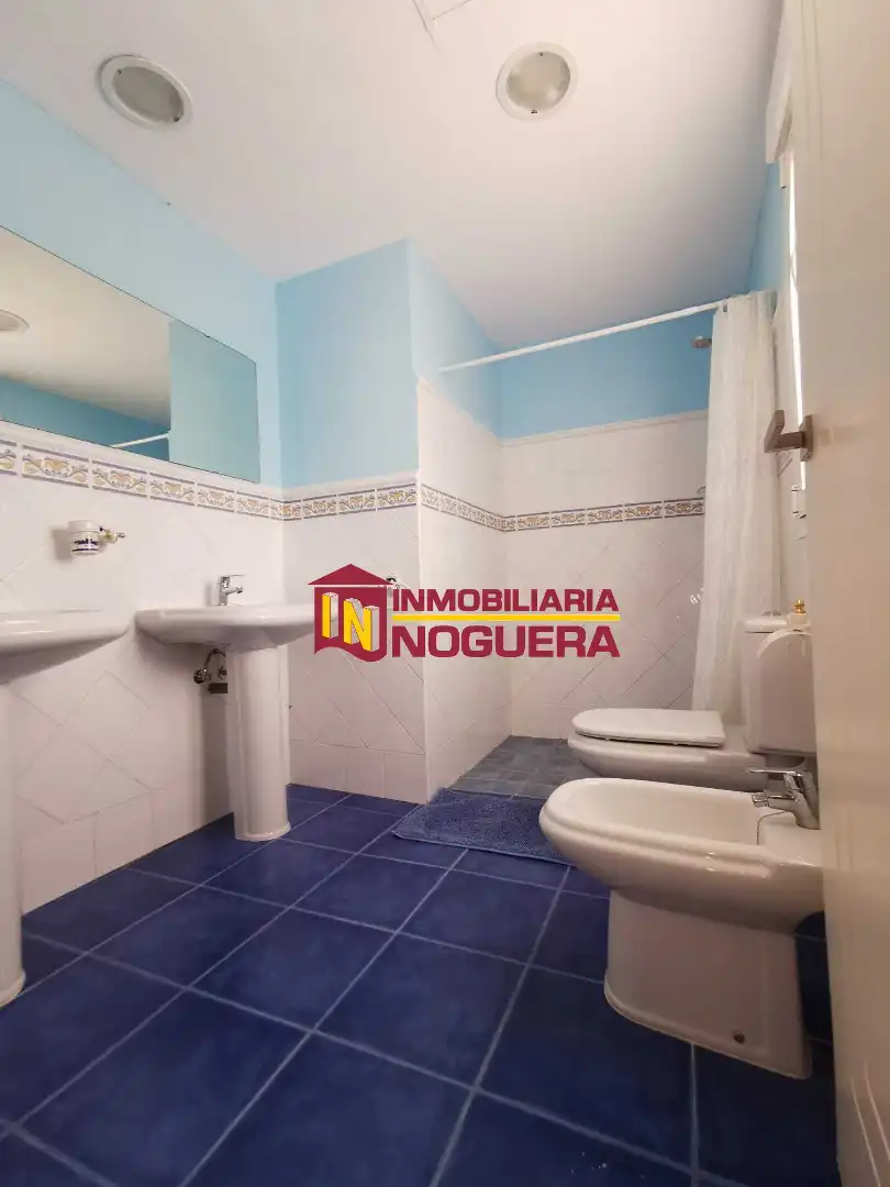 Dormitori de Casa o xalet en venda en Écija amb Aire condicionat, Calefacció i Jardí privat