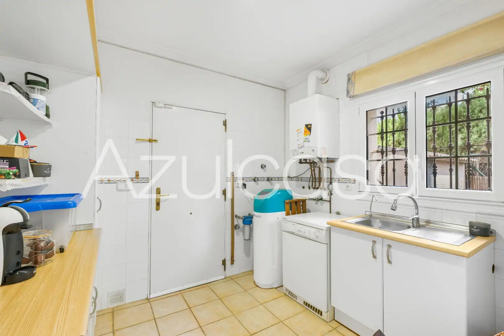 Cuina de Casa o xalet en venda en Alicante / Alacant amb Aire condicionat, Jardí privat i Terrassa