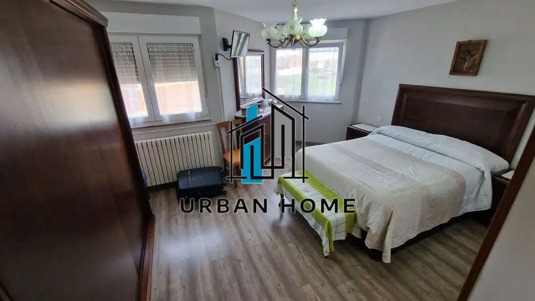 Bedroom of Duplexes for sale in Santa Marina del Rey  with Heating and Storage room
