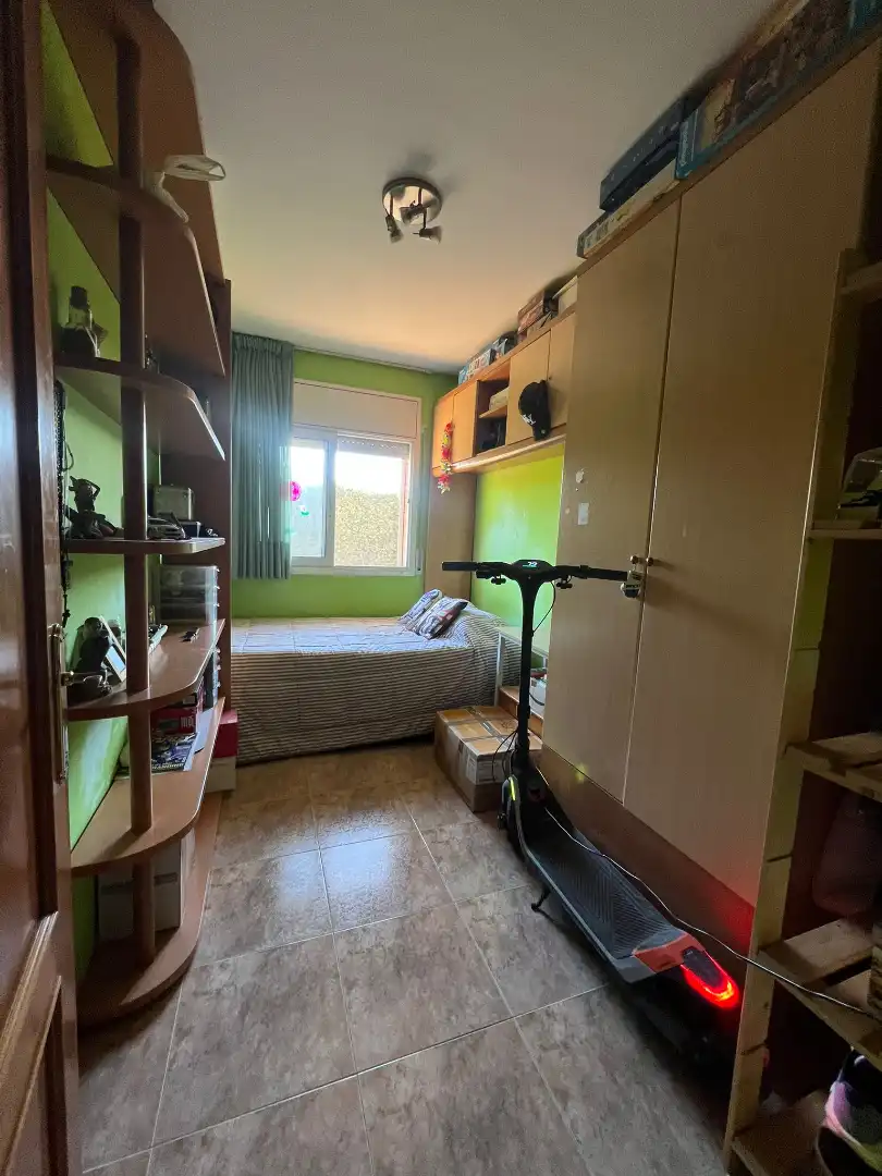 Habitación de Planta baja en venta en Pineda de Mar con Aire acondicionado, Calefacción y Jardín privado
