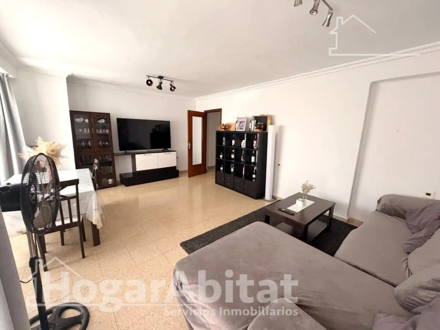 Living room of Flat for sale in Cheste  with Air Conditioner, Heating and Terrace