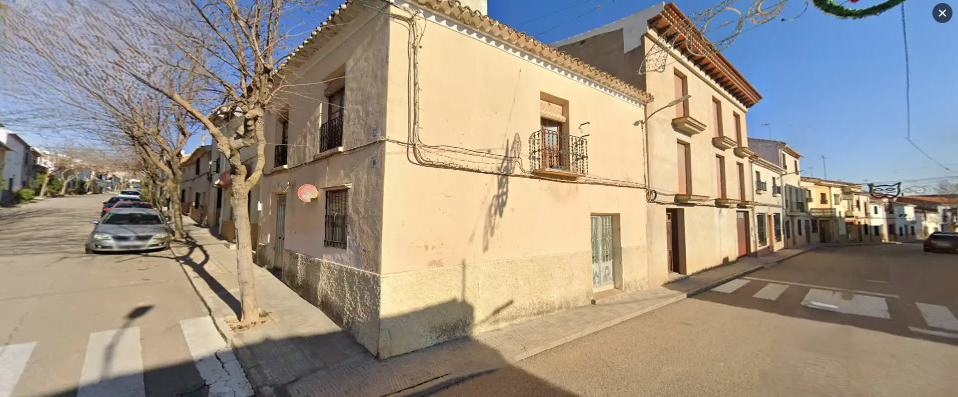 House with terrace for sale in Calle Don José Martínez Calero 2
