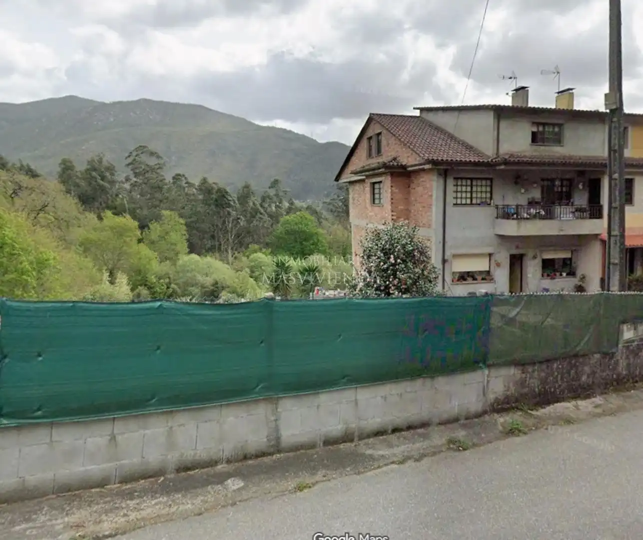 Detached homes for sale in Arrufana (Da)-Louredo, Mos