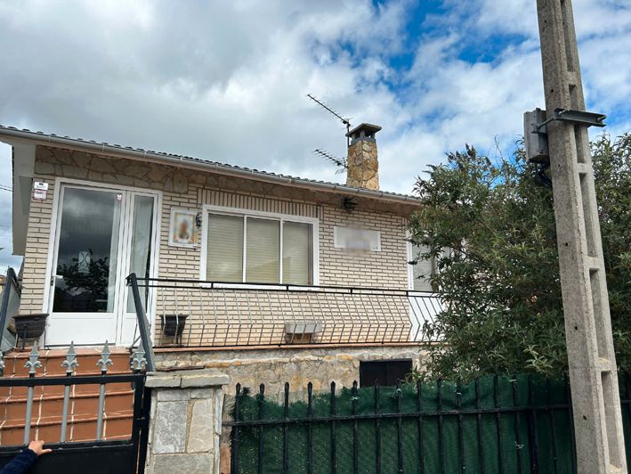 Vista exterior de Casa o xalet en venda en Trespaderne amb Calefacció, Jardí privat i Traster