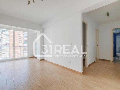 Bedroom of Flat for sale in  Madrid Capital  with Air Conditioner, Heating and Terrace