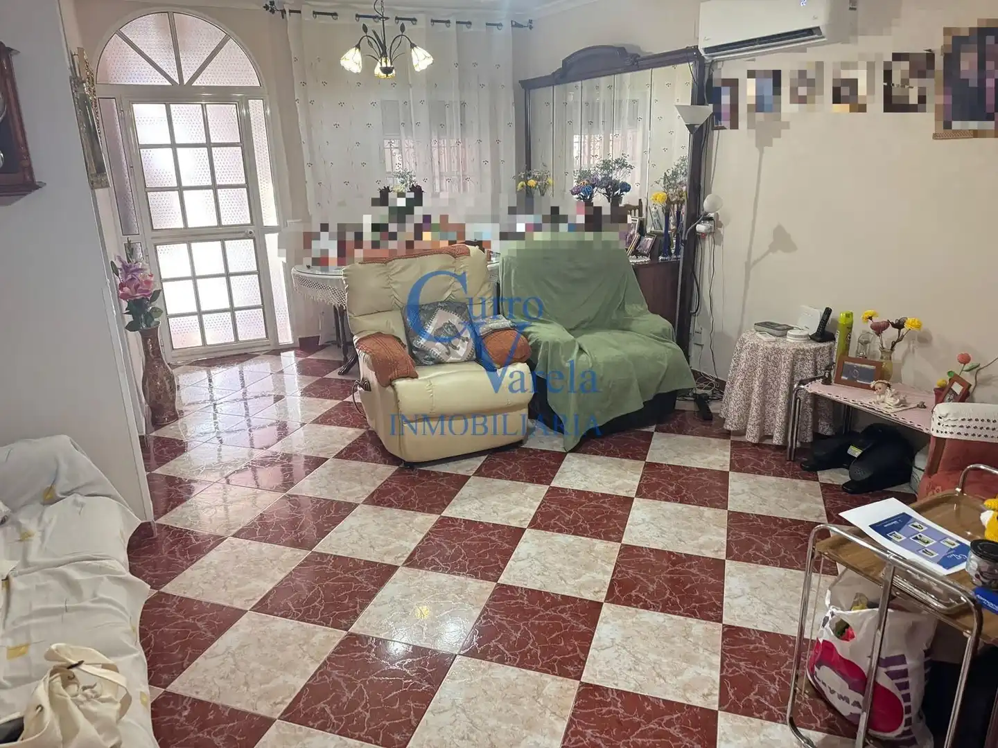 Sala de estar de Casa o chalet en venta en Dos Hermanas con Aire acondicionado, Calefacción y Terraza
