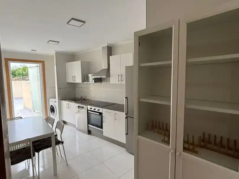 Kitchen of Flat for rent in Arteixo  with Private garden, Parquet flooring and Storage room