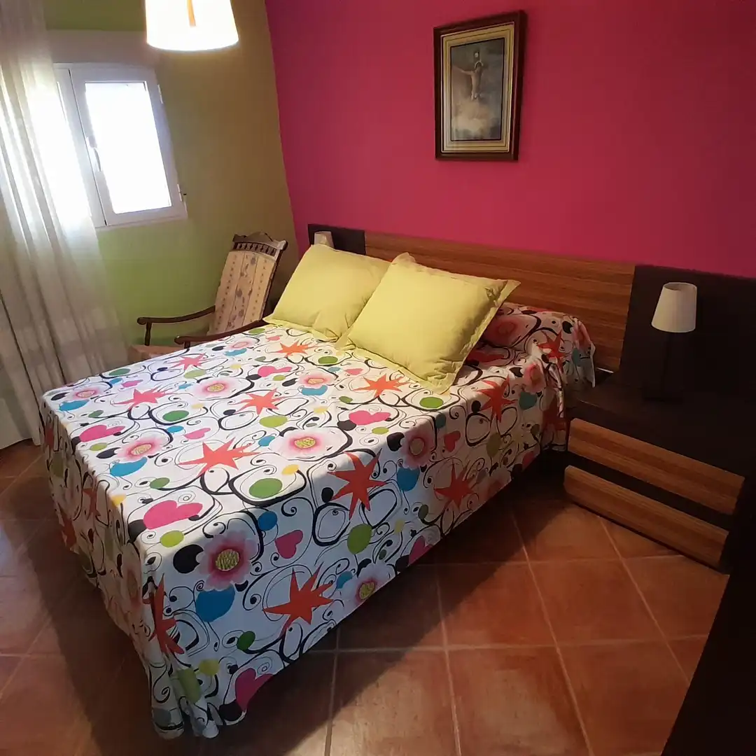 Dormitori de Casa o xalet en venda en Yecla amb Jardí privat, Traster i Moblat