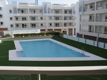 Apartament amb piscina de lloguer a Avenida del Mediterráneo