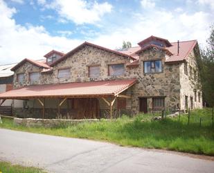 Exterior view of Building for sale in Navarredonda de Gredos