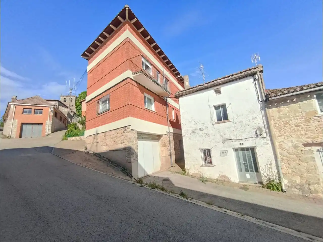 Casa o chalet en venta en Calle Iglesia, Cardeñadijo