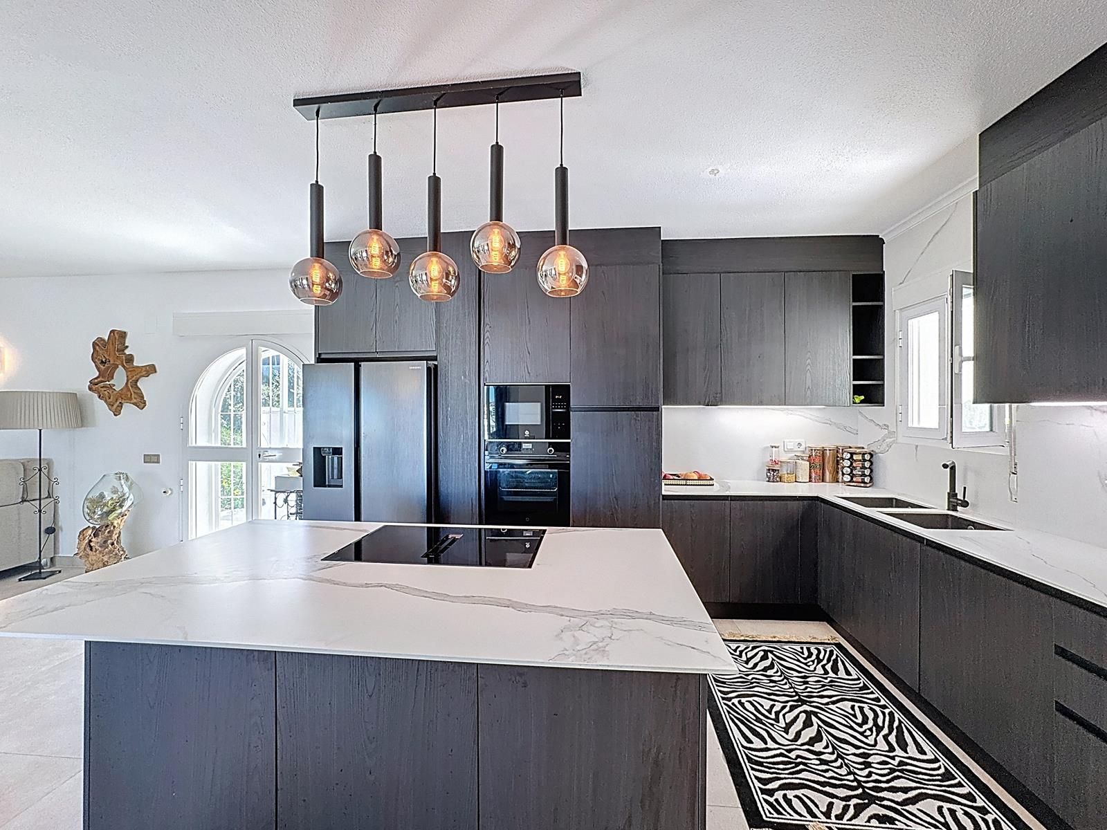 Cuina de Casa o xalet en venda en Benitachell / El Poble Nou de Benitatxell amb Aire condicionat, Calefacció i Jardí privat