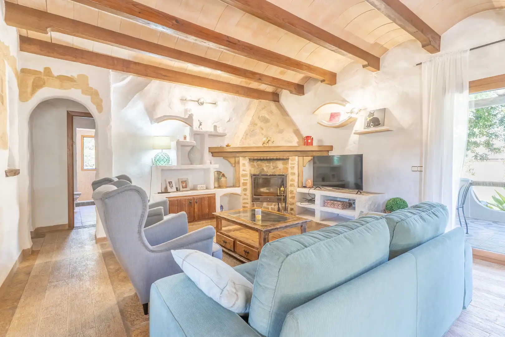 Living room of Country homes for sale in Calvià  with Heating