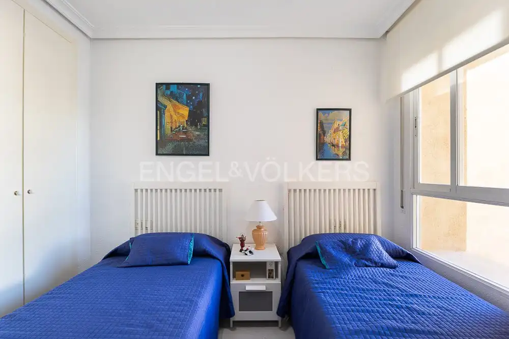 Schlafzimmer von Wohnung zum Verkauf in Valencia mit Heizung, Privatgarten und Terrasse