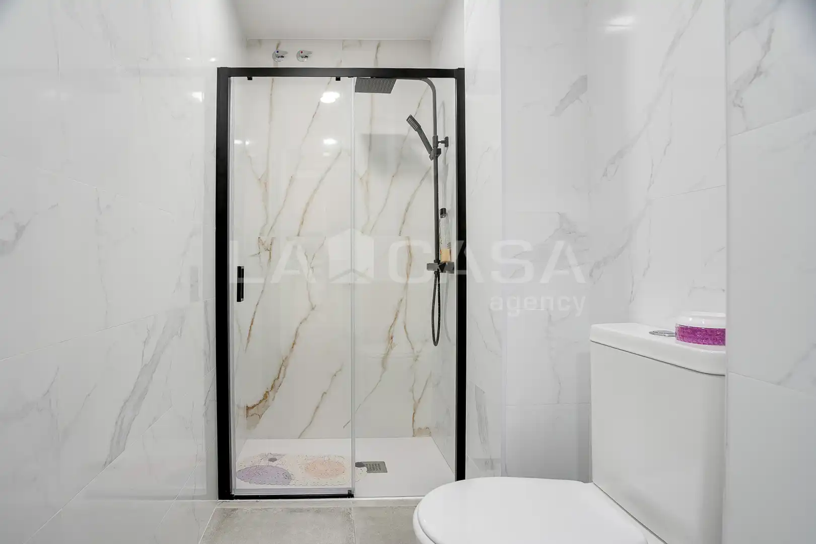Badezimmer von Büro zum Verkauf in L'Hospitalet de Llobregat